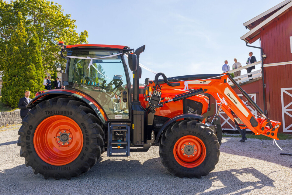 Kjærlighet, kyss – og Kubota