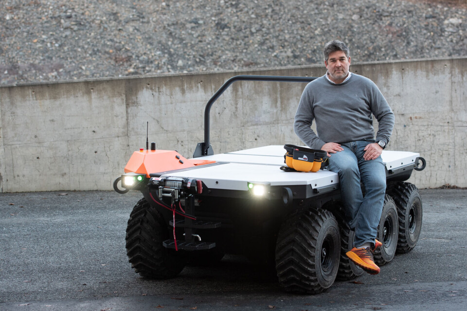 Fjernstyrt el-robot fra månen til norske grøntanlegg Fjernstyrt el-robot fra månen til norske grøntanlegg